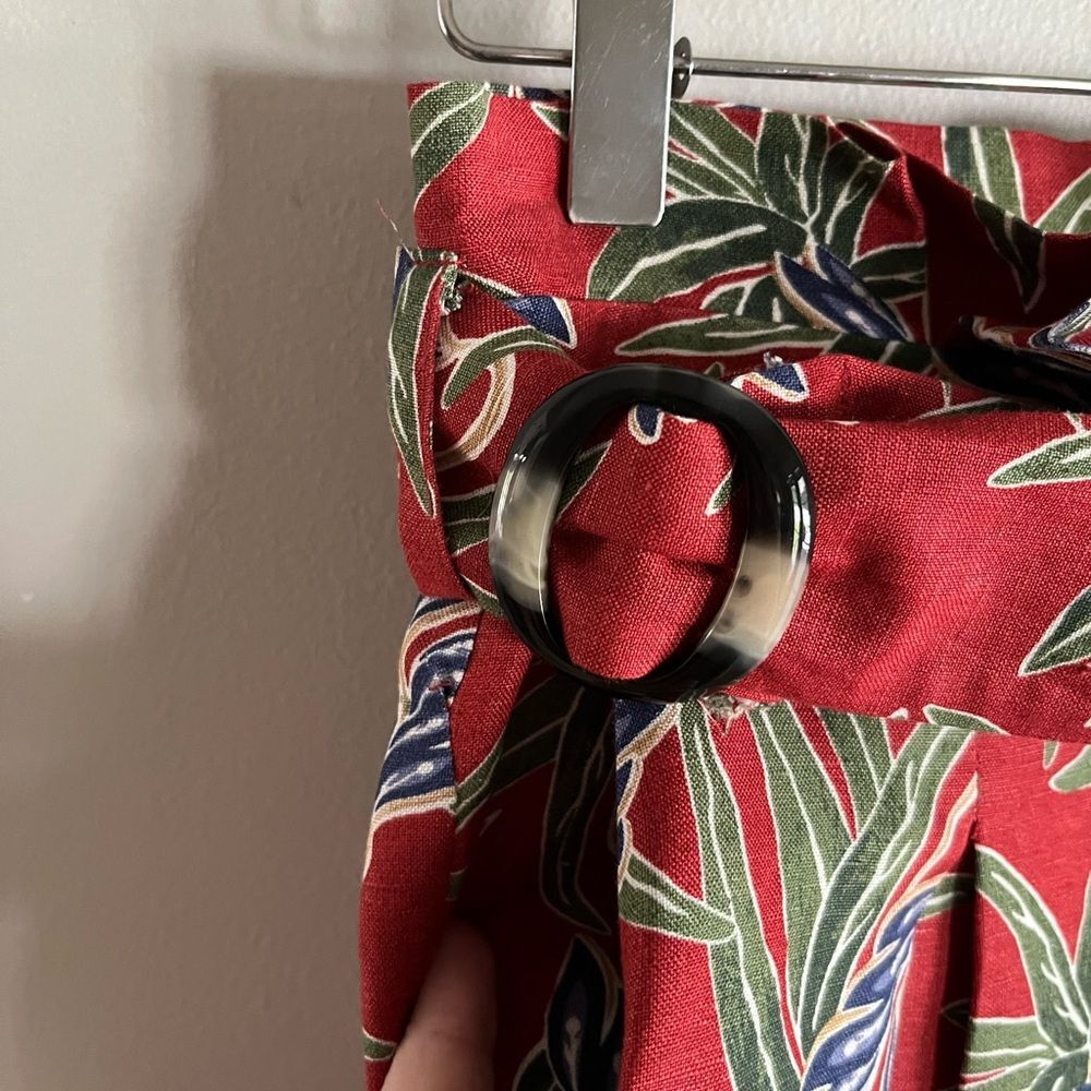 Lulus Moon River Linen Blend Paperbag Belted Crop Pants Red Tropical S - Picture 5 of 11